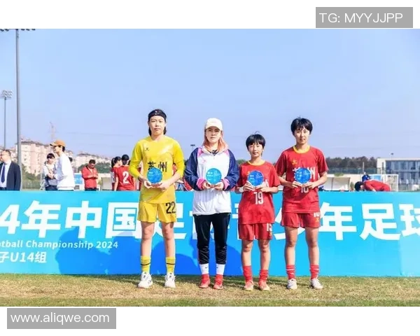 杨浦区打造足球明星培养基地助力中国足球未来发展 杨浦区打造足球明星培养基地助力中国足球未来发展