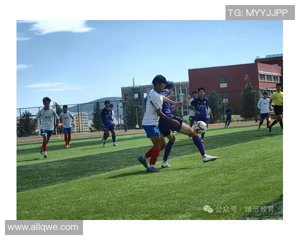 足球巨星勇敢追梦不畏失败坚持拼搏激励无数青少年成长